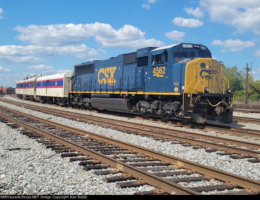 CSX 4562